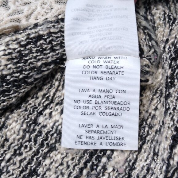 Altr'd State Knit Sweater With Roses Lace Hem Size S/M 38" Chest Black & White - Picture 7 of 7